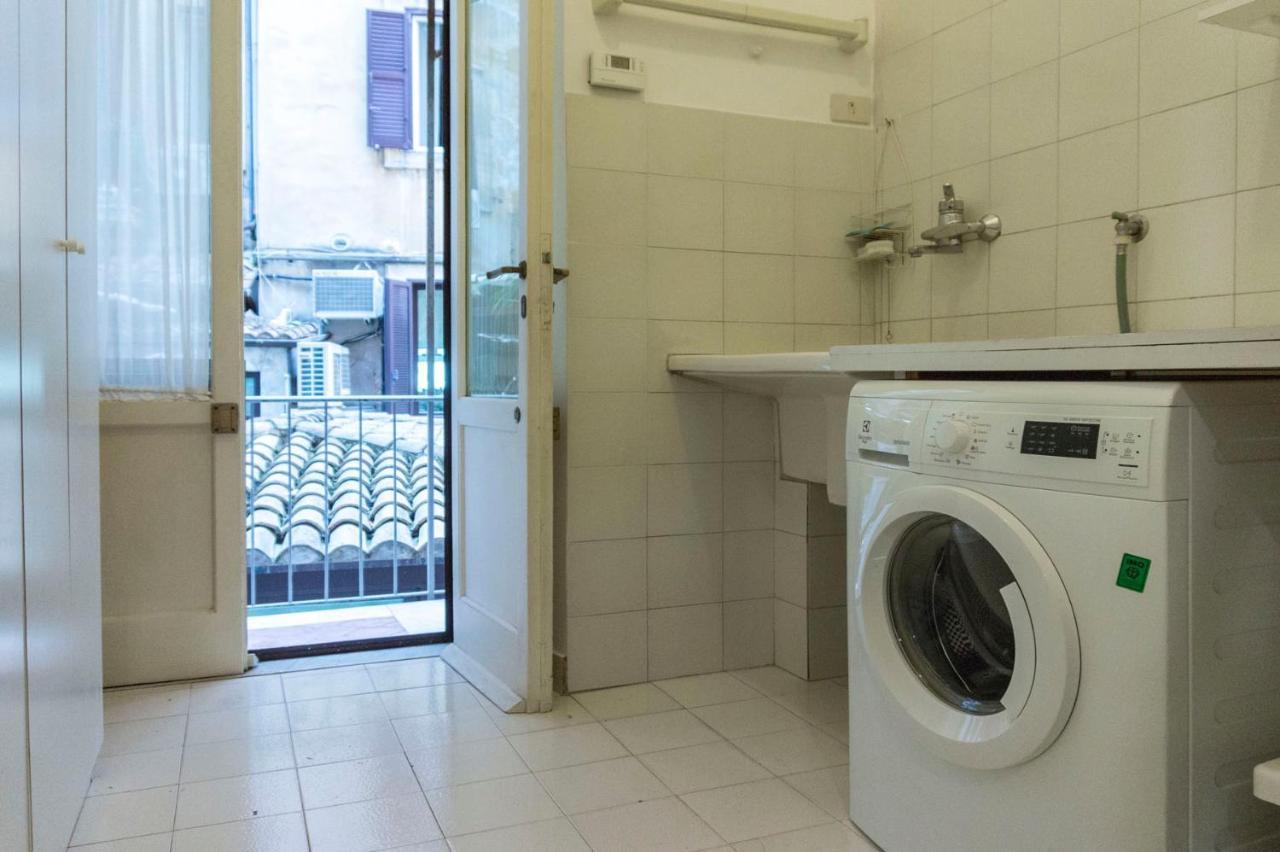 Luxury Art Atelier Apartment Rome Exterior photo